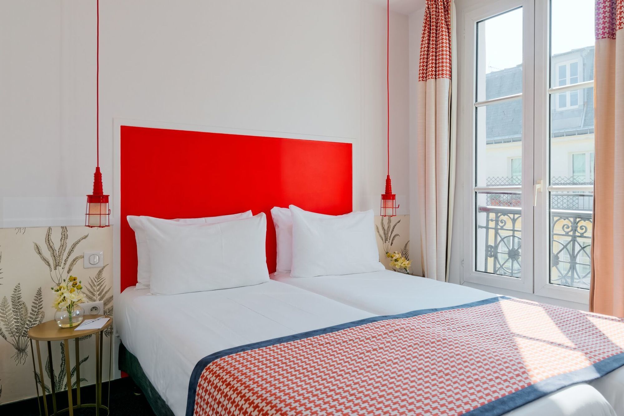 Hotel George - Astotel Париж Экстерьер фото
